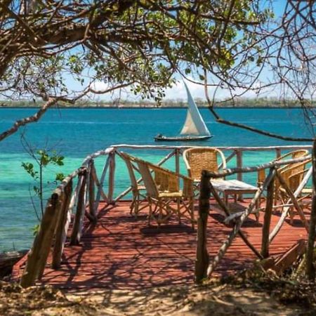 Вілла Firefly Eco Retreat Shimoni Екстер'єр фото