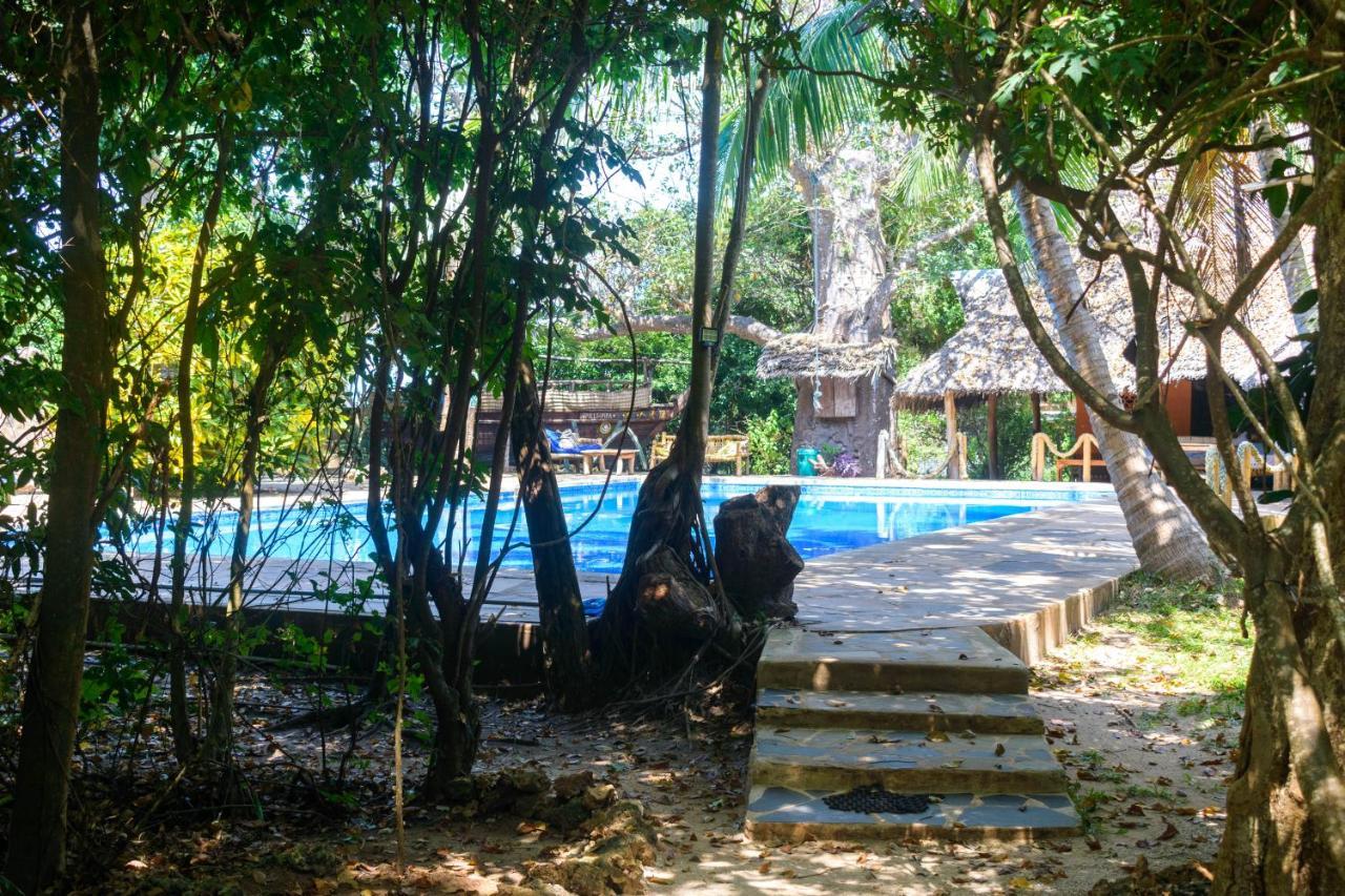 Вілла Firefly Eco Retreat Shimoni Екстер'єр фото