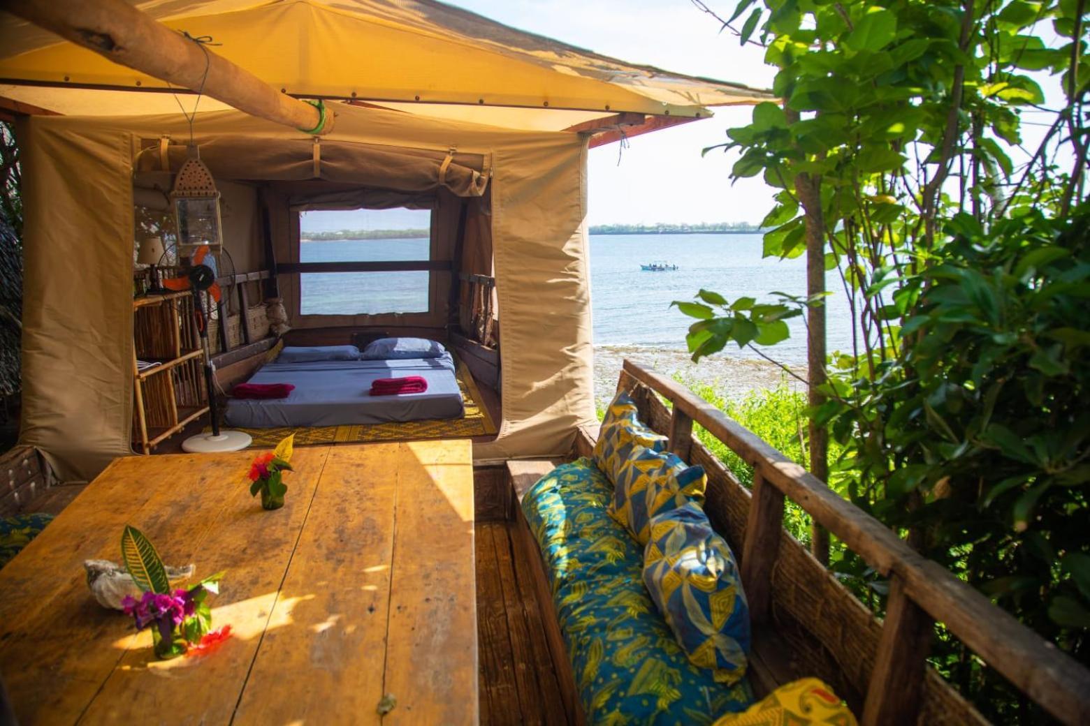 Вілла Firefly Eco Retreat Shimoni Екстер'єр фото