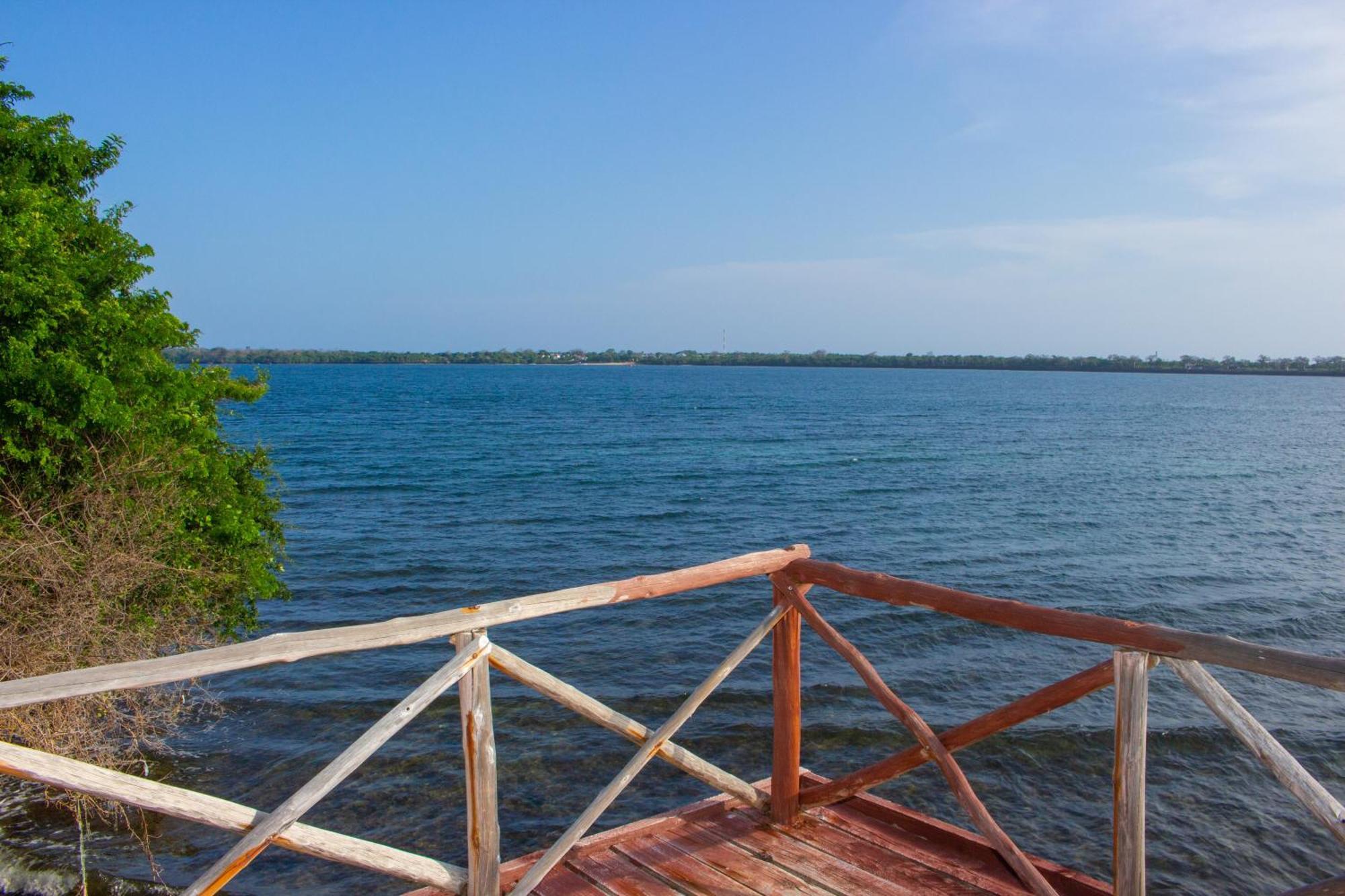 Вілла Firefly Eco Retreat Shimoni Екстер'єр фото